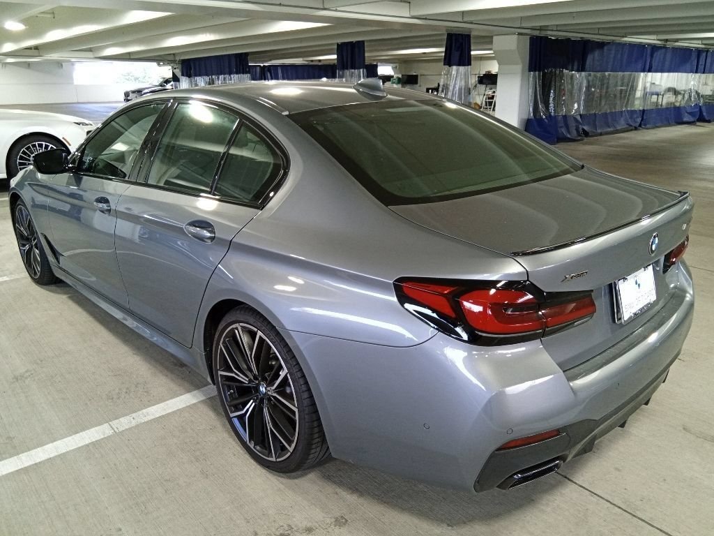 Used 2023 Skyscraper Gray Metallic BMW M550i xDrive image 7