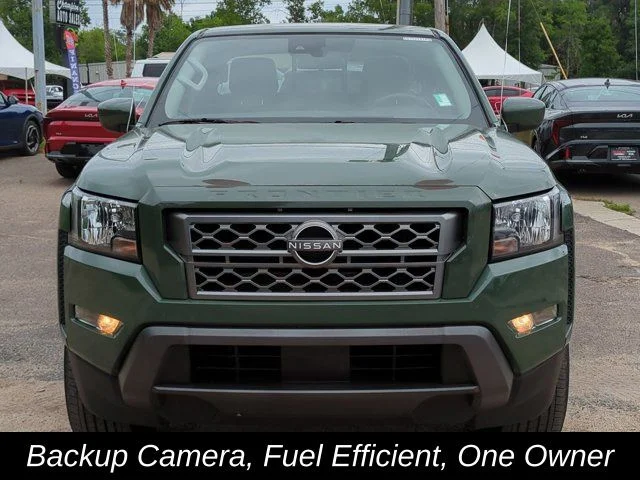 Used 2022 Green Nissan SV image 9