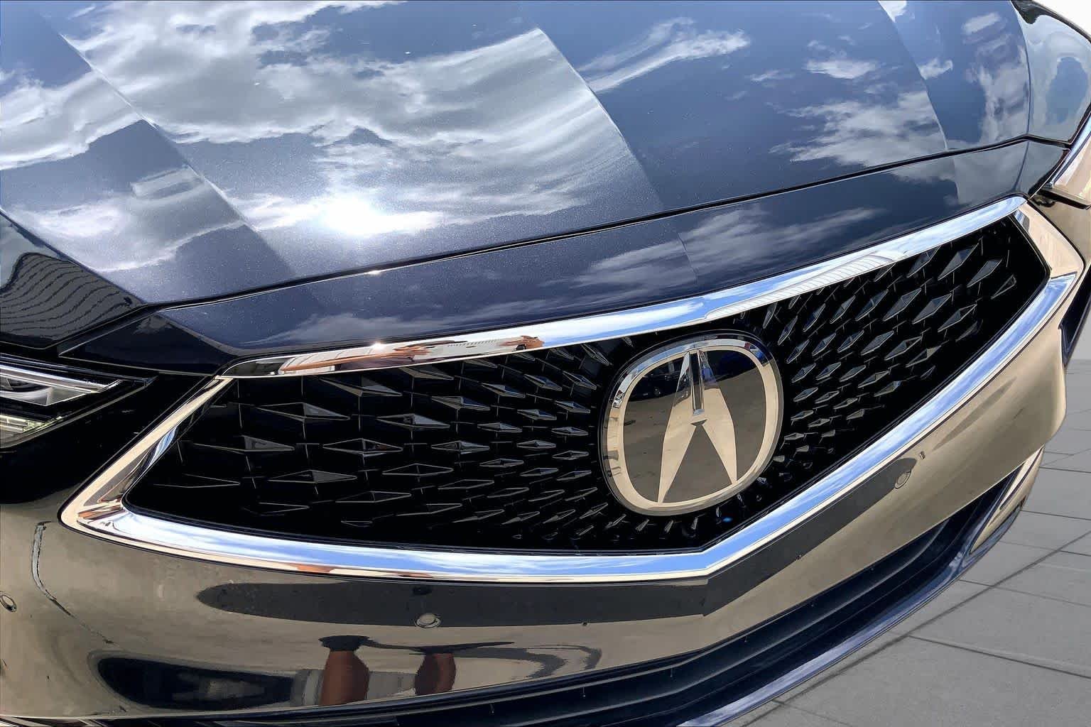 Used 2023 Phantom Violet Pearl Acura w/Technology Package image 28
