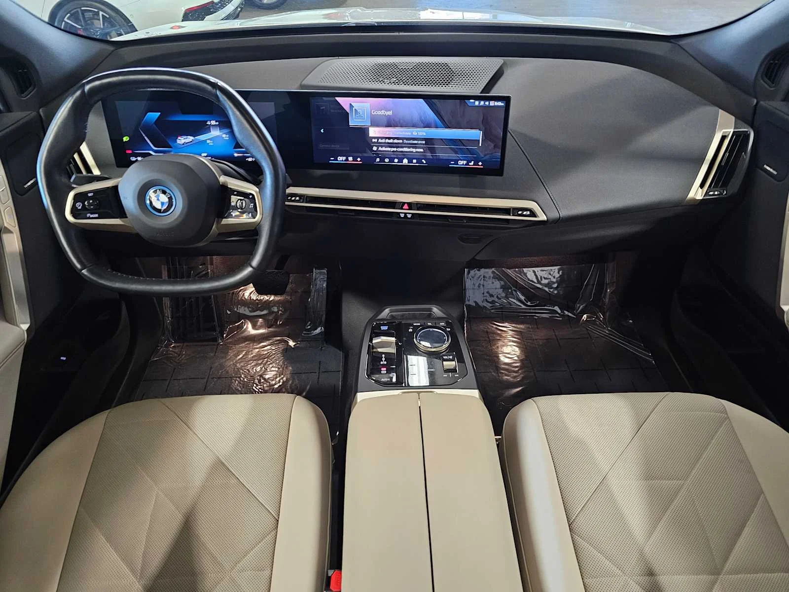 Certified Used 2024 Alpine White BMW xDrive50 image 9