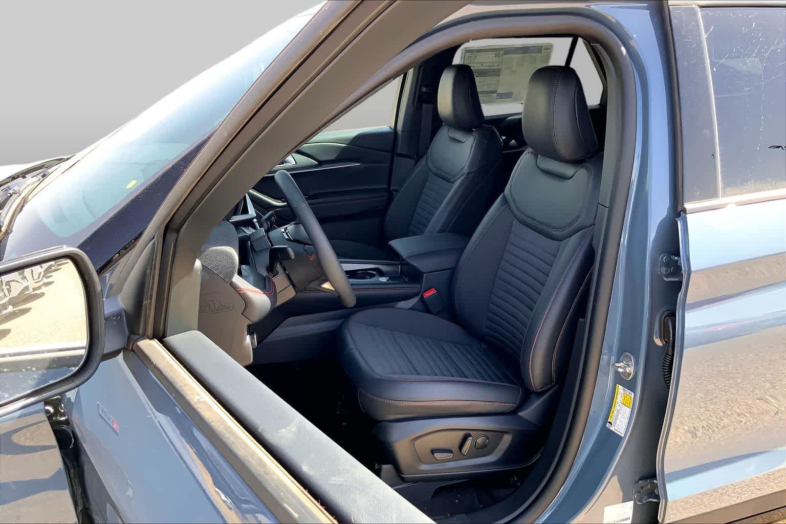 New 2026 Vapor Blue Metallic Ford ST-Line image 9