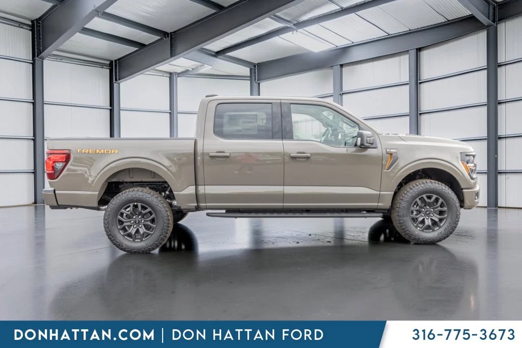 New 2026 Marsh Gray Ford Tremor® image 28