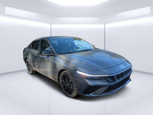 New 2026 Gray Hyundai SEL Sport image 1