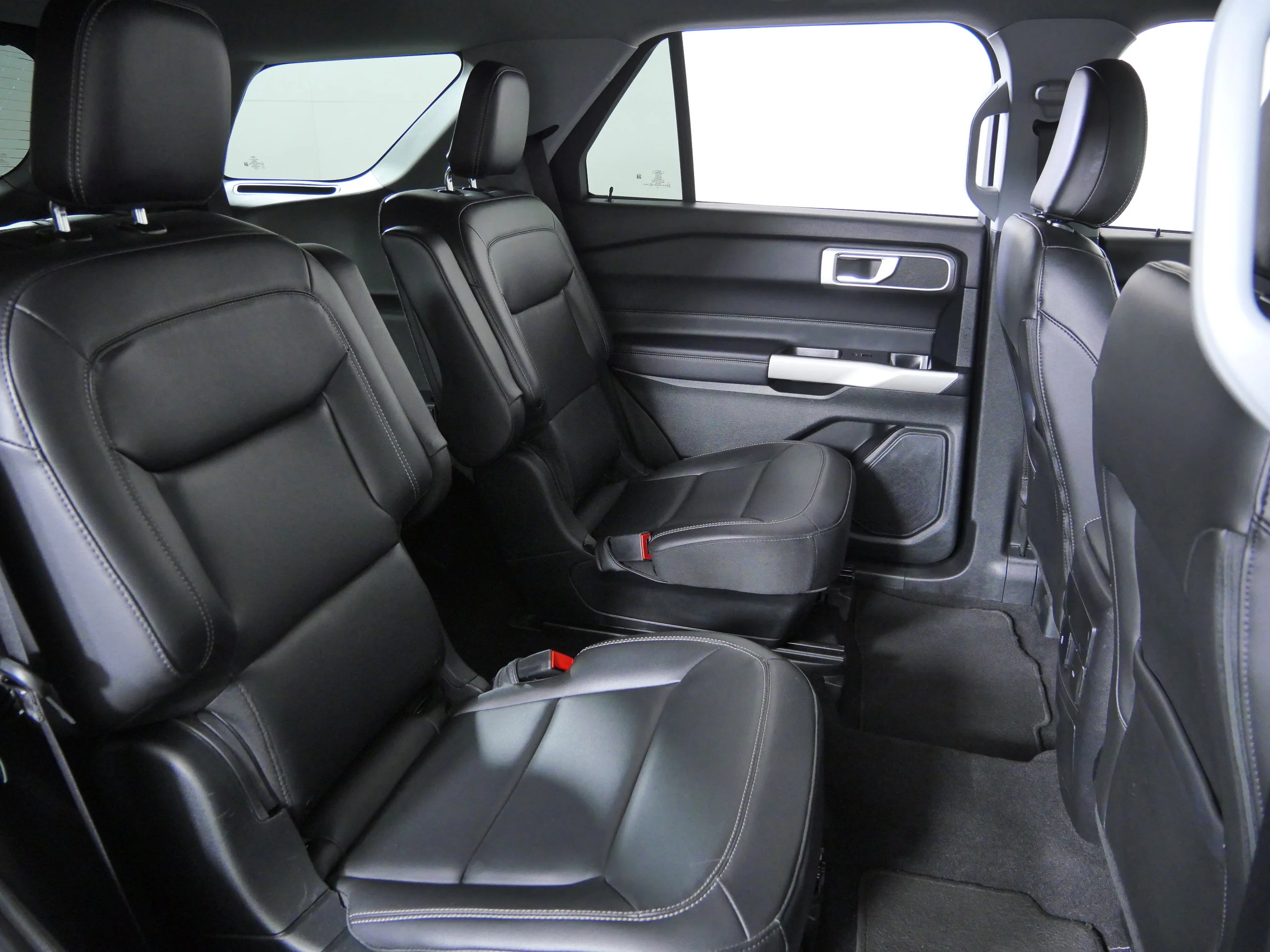Used 2024 Iconic Silver Metallic Ford XLT image 16