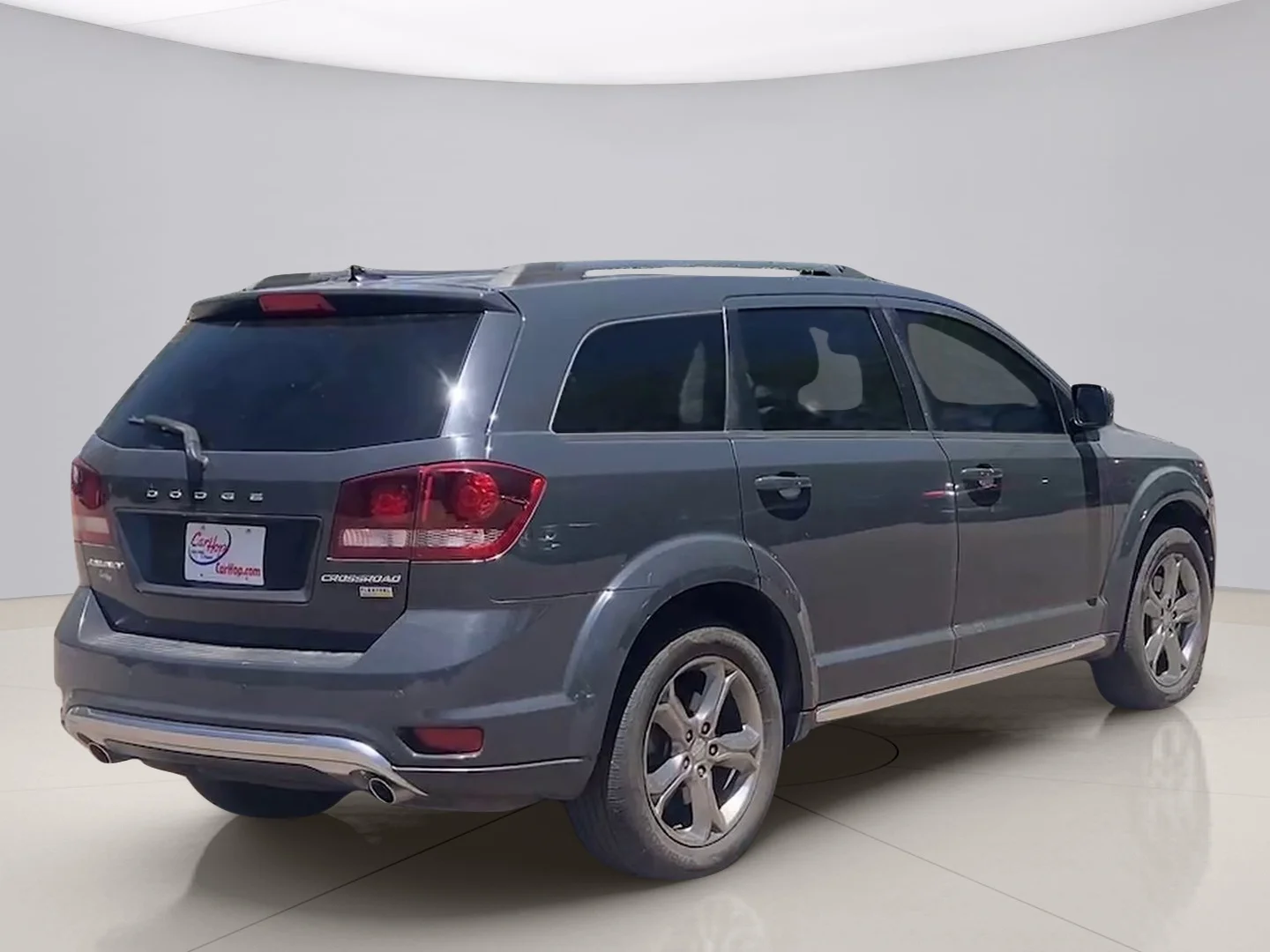 Used 2017 Gray Dodge CROSSROADS image 5