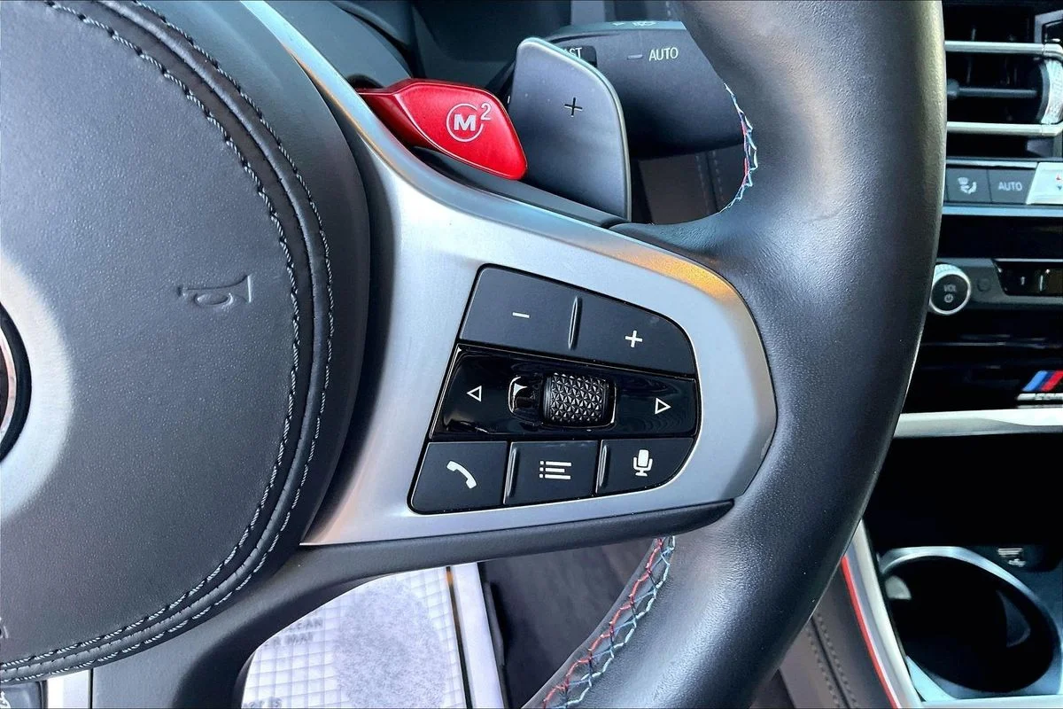 Used 2022  BMW Competition image 12