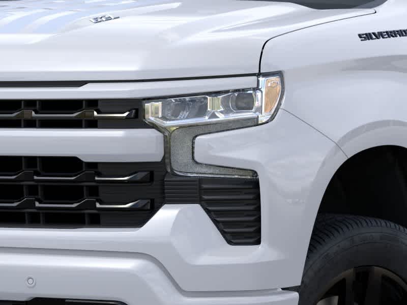 New 2026 Summit White Chevrolet RST image 9