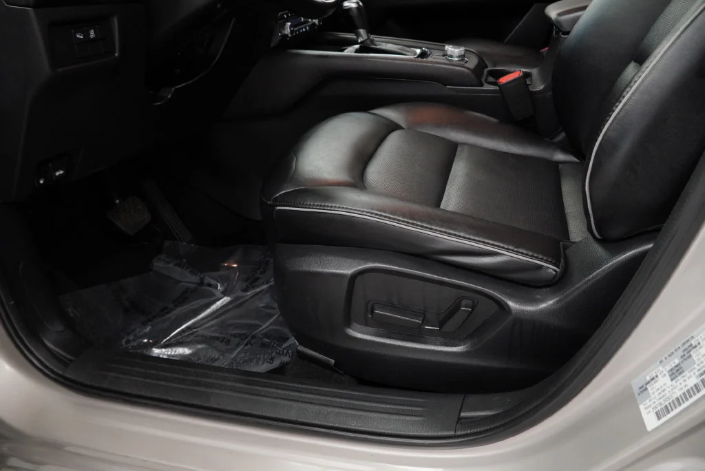 Used 2024 Tan Mazda 2.5 S Select image 32
