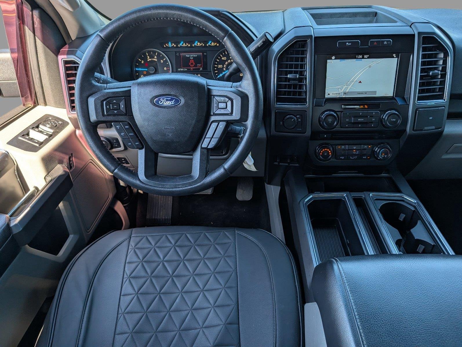 Used 2018 Ruby Red Metallic Tinted Clearcoat Ford XLT image 28