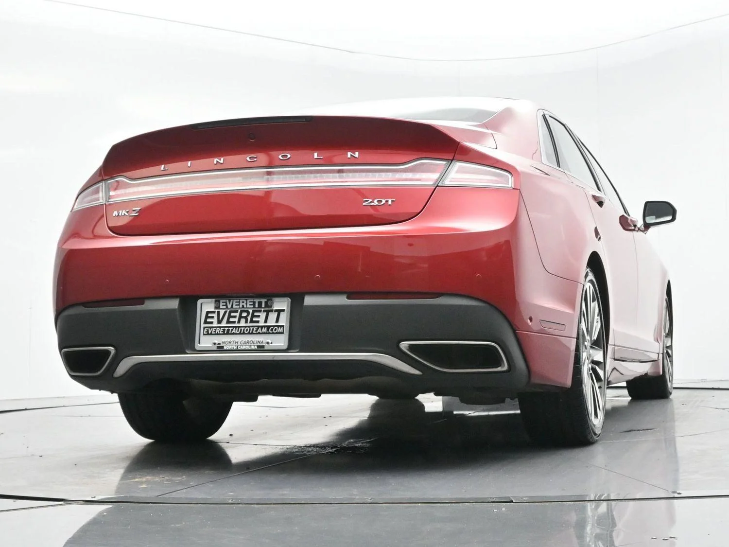 Used 2020 Red Carpet Metallic Tinted Clearcoat Lincoln Reserve image 52