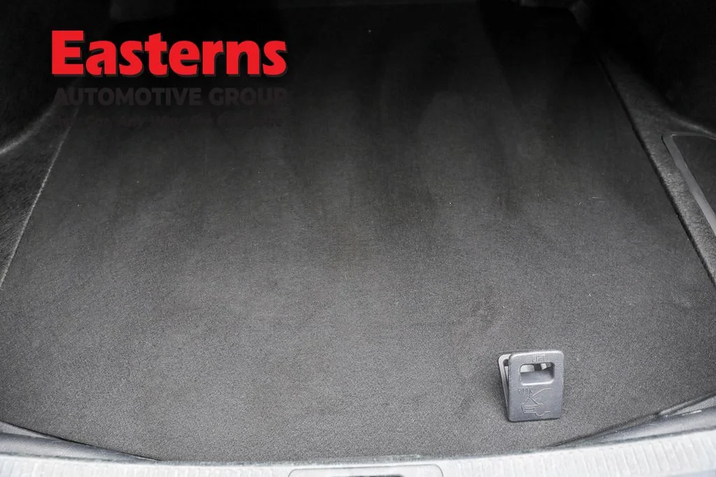 Used 2025 White Toyota LE image 9