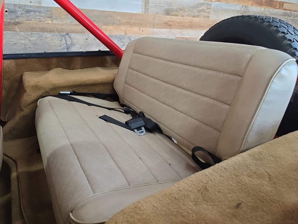 Used 1989 RED Jeep S image 12