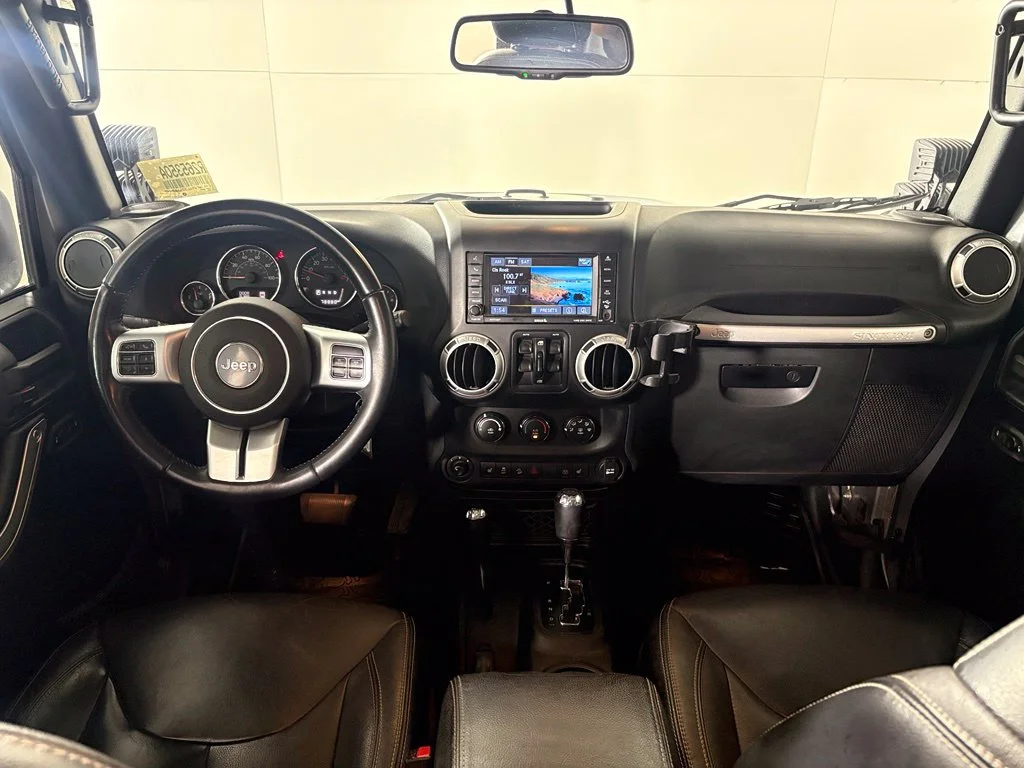 Used 2016 Silver Jeep Unlimited Rubicon image 35