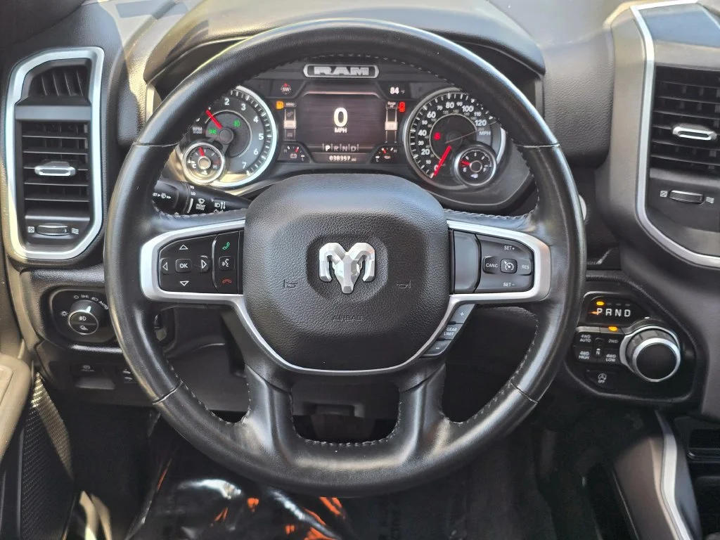 Used 2022 Blue Ram Big Horn/Lone Star image 7