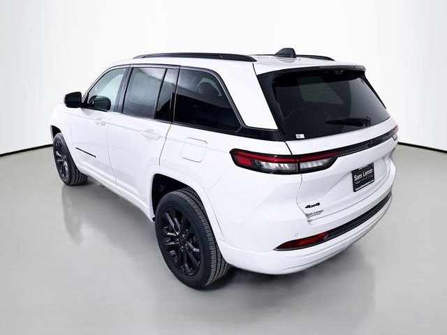 New 2026 Bright White Clear-Coat Exterior Paint Jeep Limited Reserve image 5