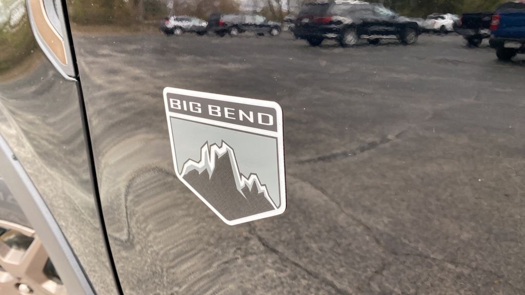 New 2026 Shadow Black Ford Big Bend image 39