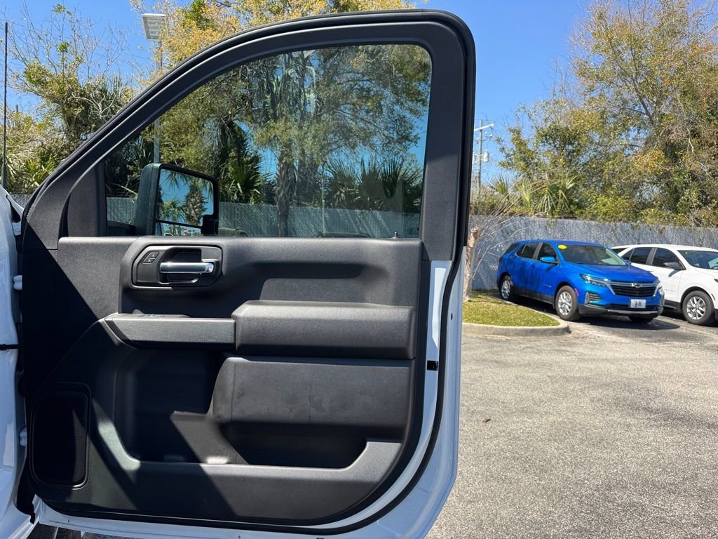 2025 Chevrolet Silverado 3500 HD Work Truck - Photo 19