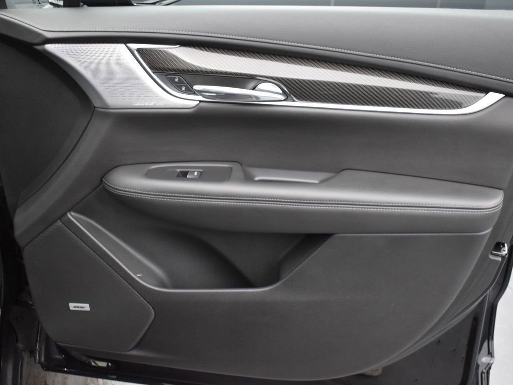2021 CADILLAC XT6 - Image 35