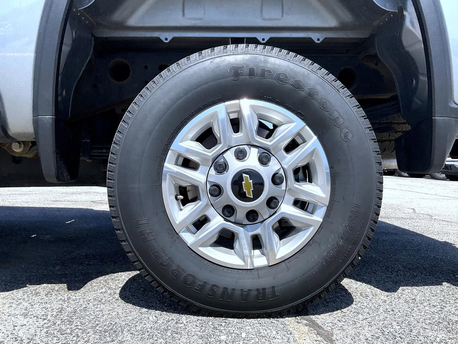 2025 Chevrolet Silverado 2500HD LT - Photo 23