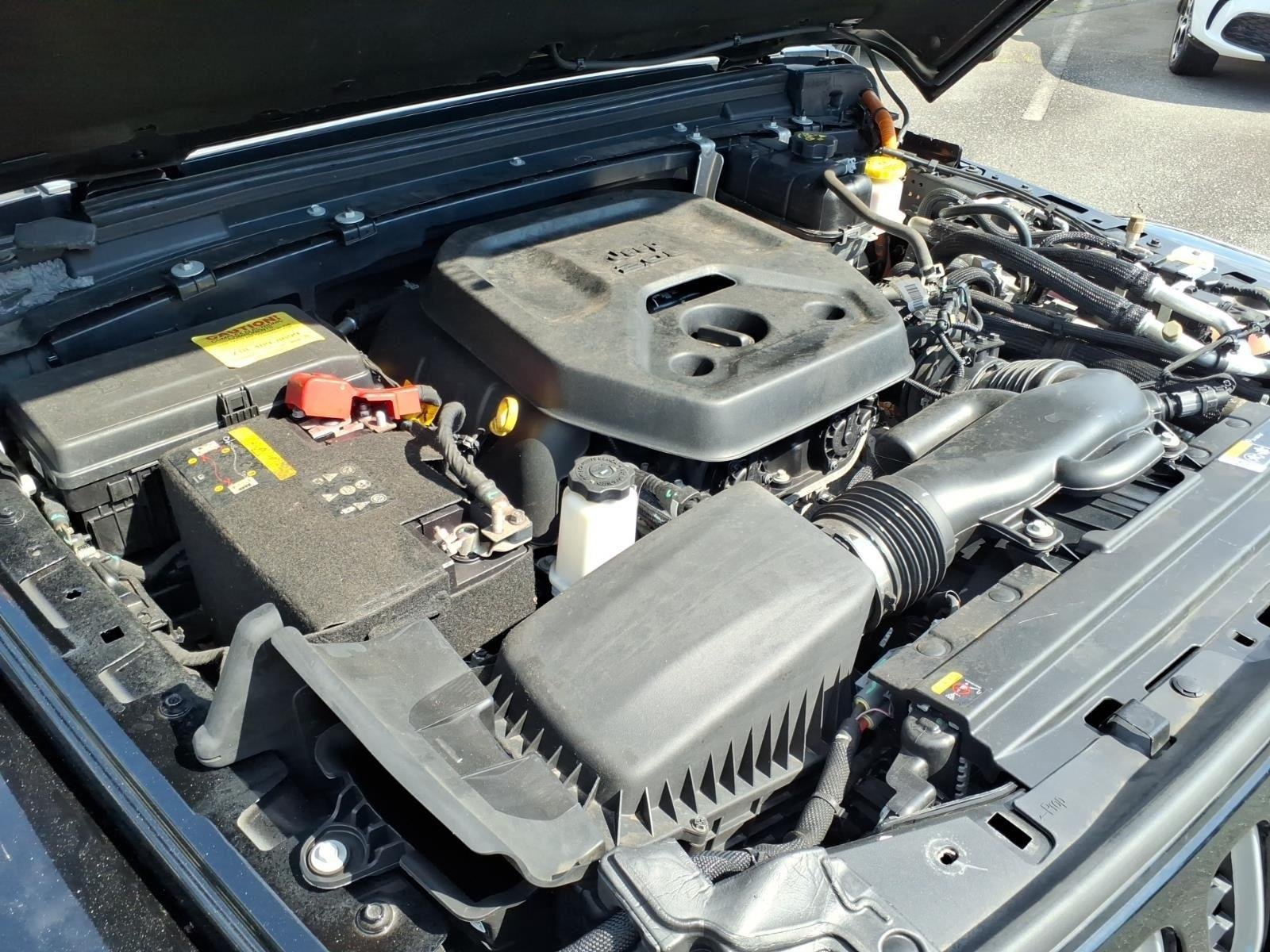 Used 2023 Black Clearcoat Jeep Sahara image 32
