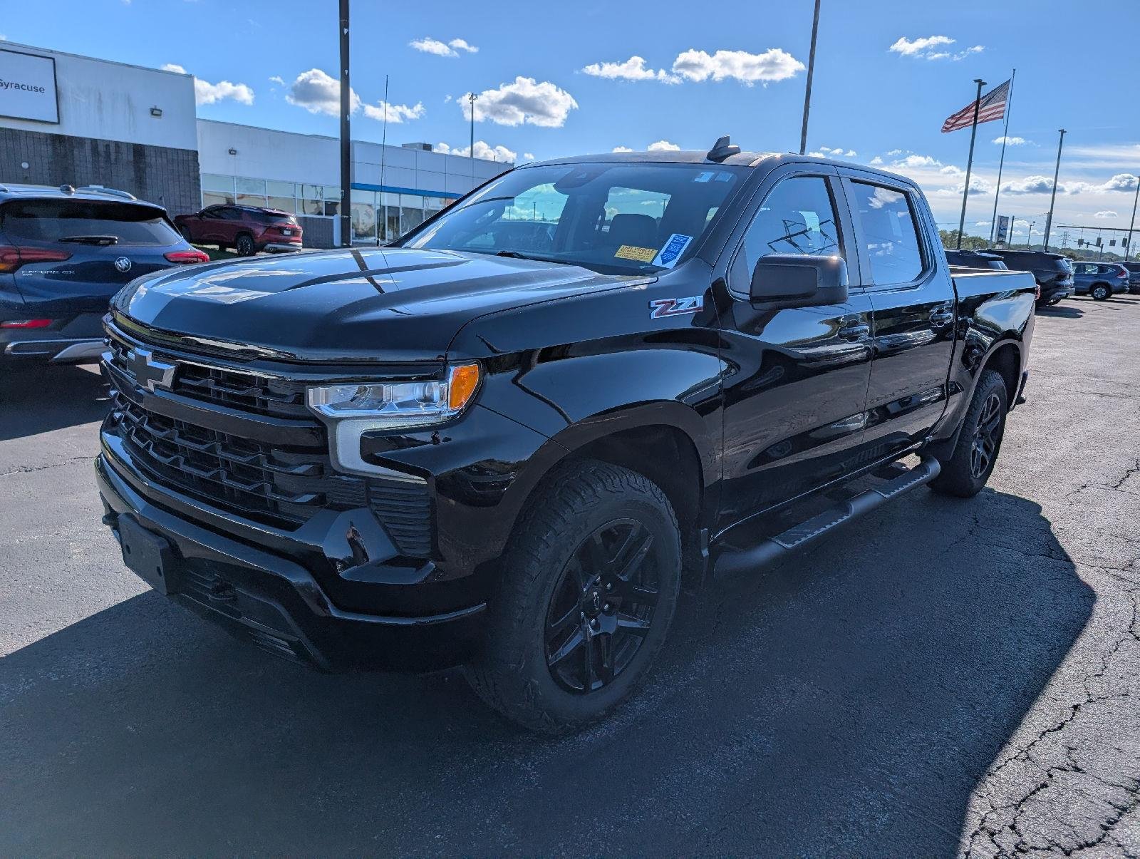 Used 2023  Chevrolet RST image 4