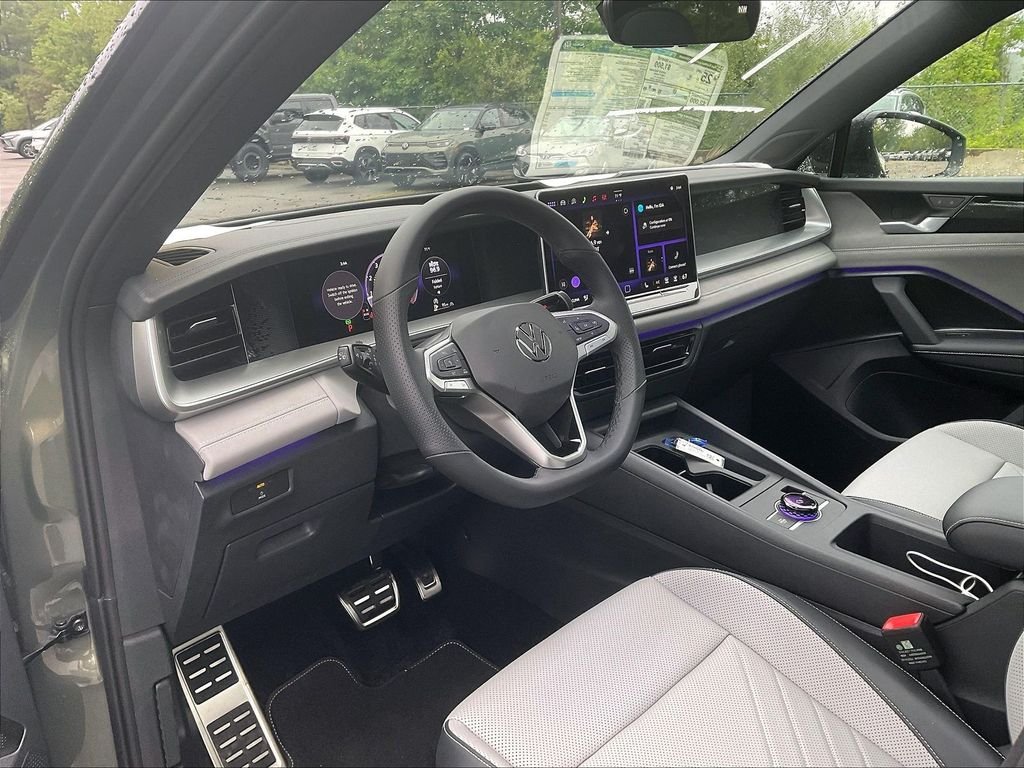 New 2026 Green Volkswagen 2.0T SE R-Line Black image 9