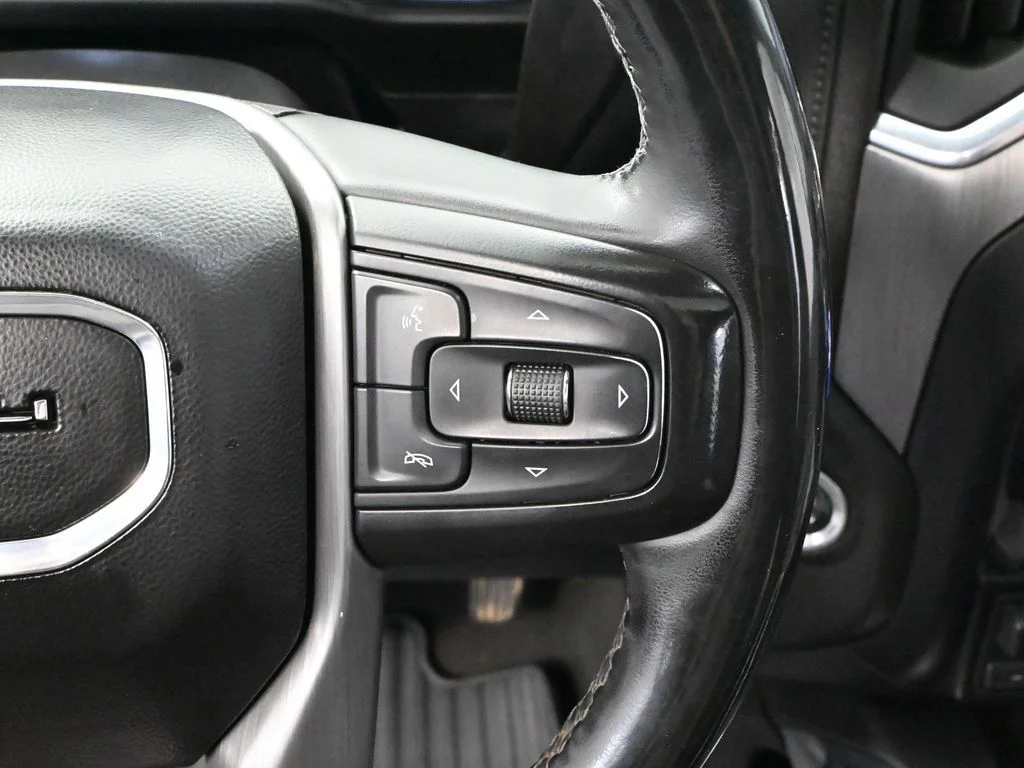 Used 2023 Black GMC Denali image 35