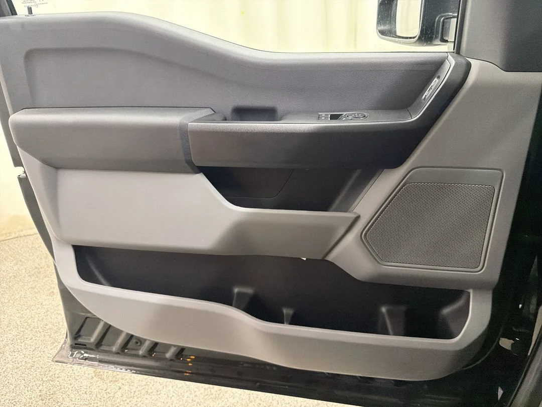 2026 Ford F-550 Super Duty Chassis Cab XL - Photo 17