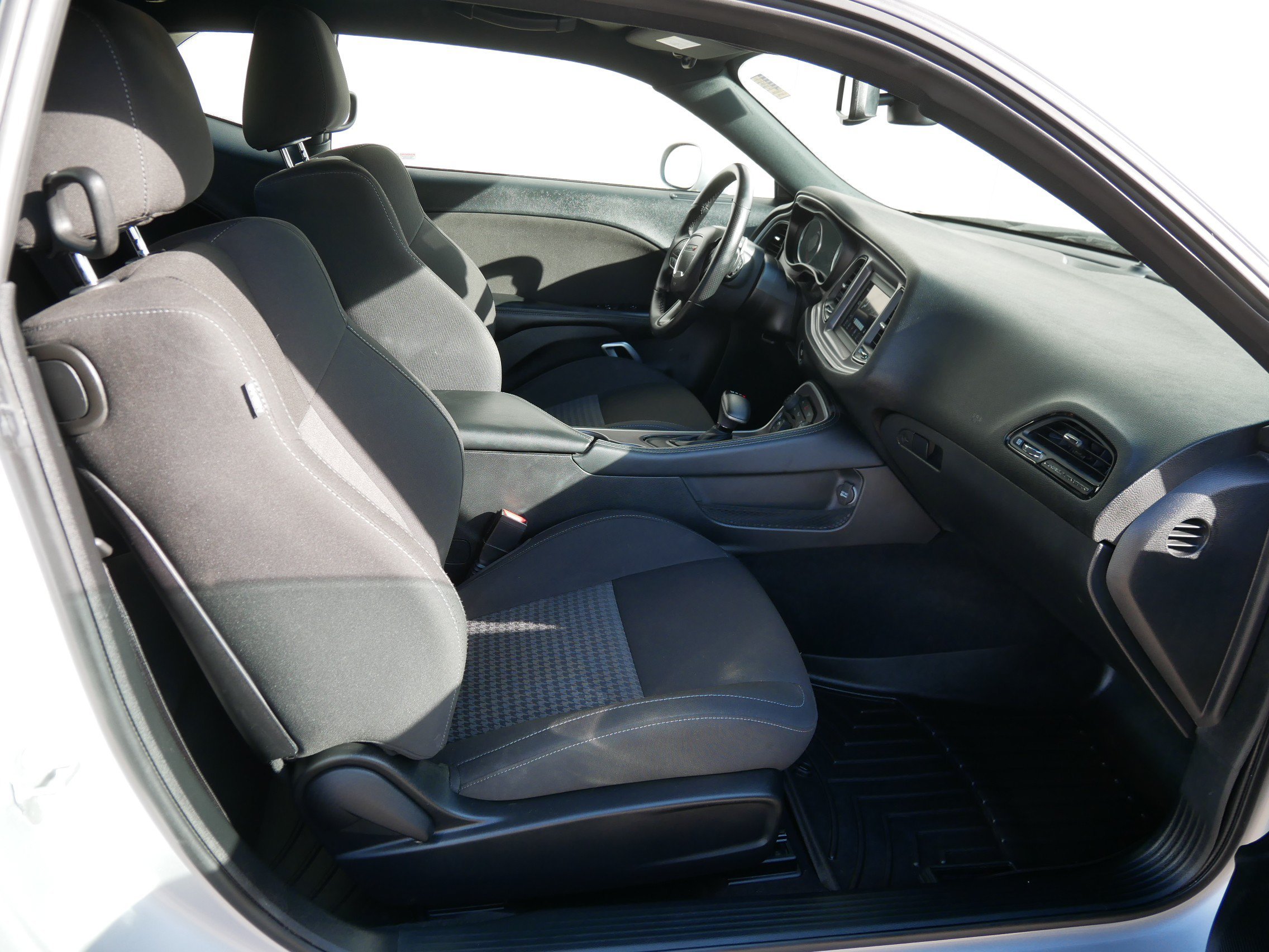 Used 2022 Triple Nickel Clearcoat Dodge R/T image 14