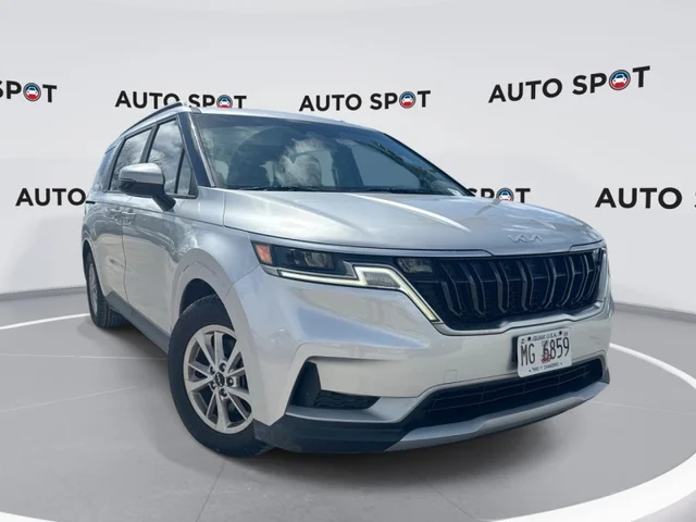 2023 Kia Carnival LX