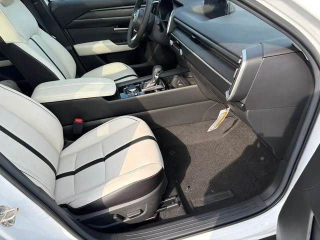 New 2026 Wind Chill Pearl Mazda 2.5 S Premium AWD image 35