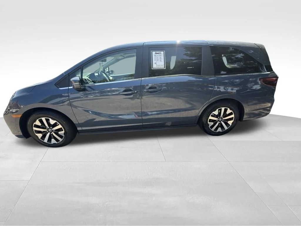 Used 2025 Silver Honda EX-L image 2