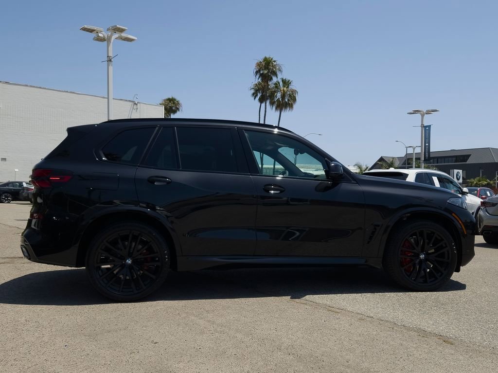 New 2026 Black Sapphire Metallic BMW xDrive40i image 3