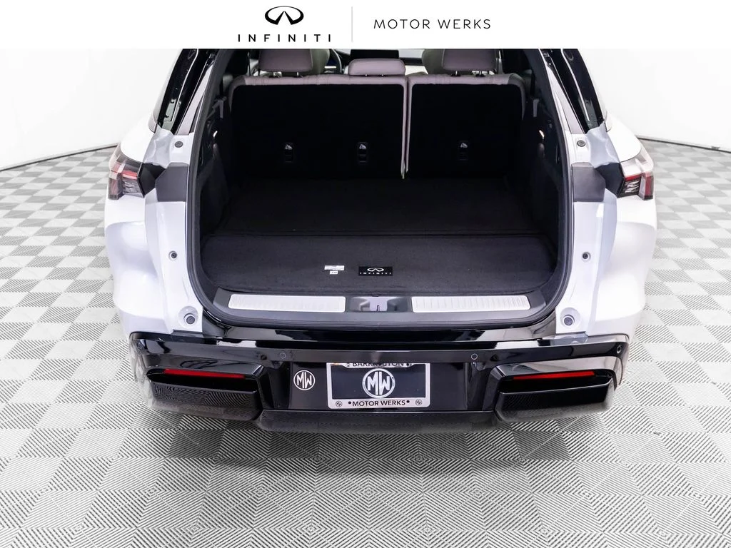 New 2027 Black INFINITI Autograph image 35