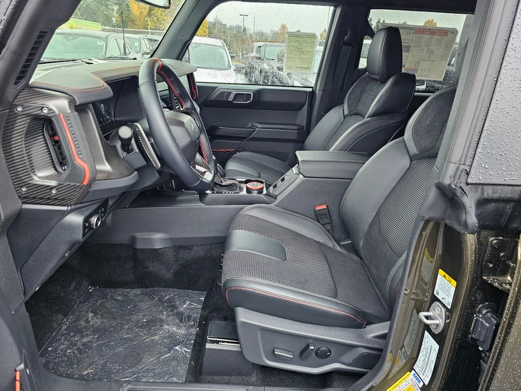 New 2025 Shelter Green Metallic Ford Raptor® image 20