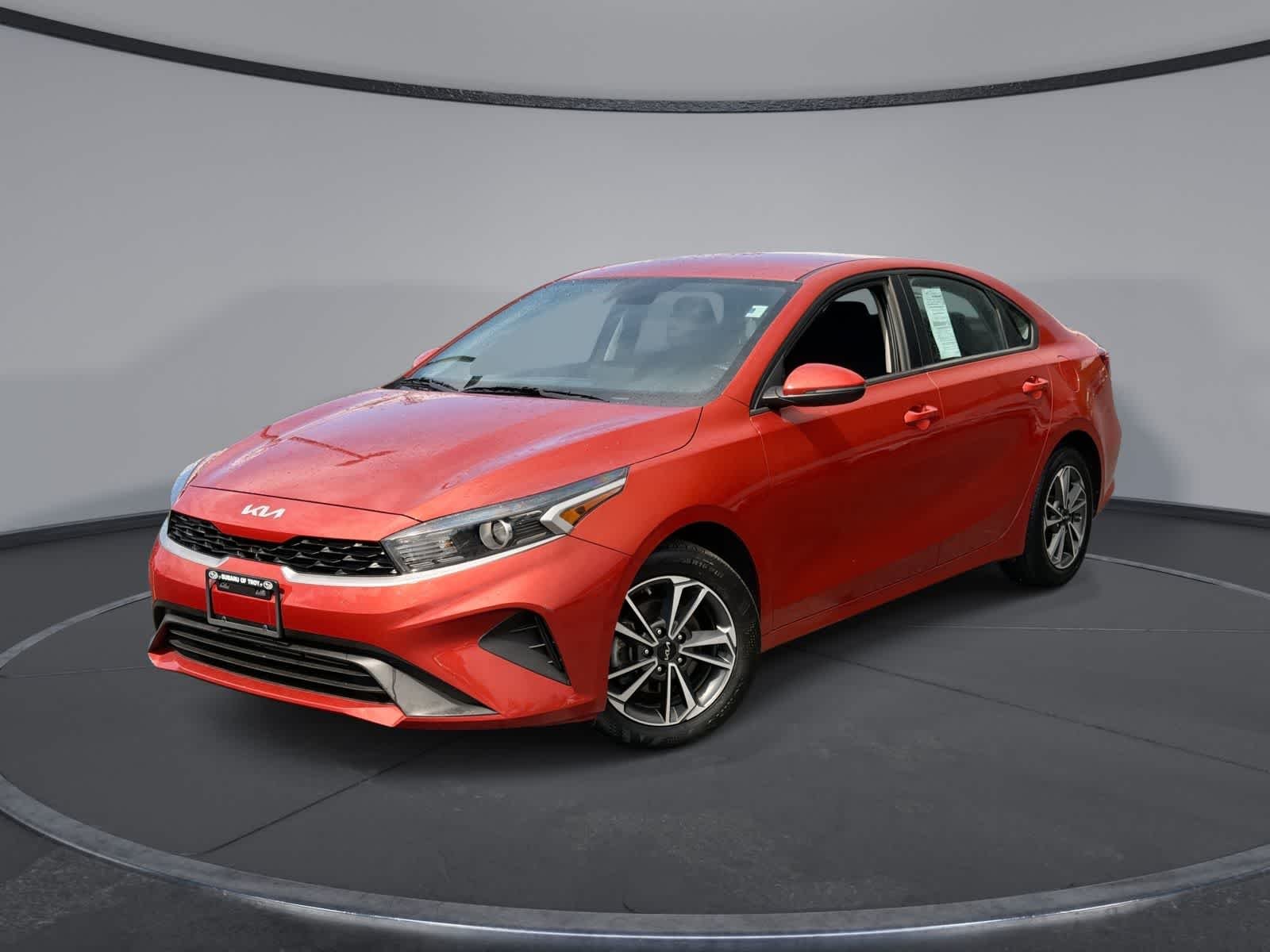 2023 Kia Forte LXS AT's photo