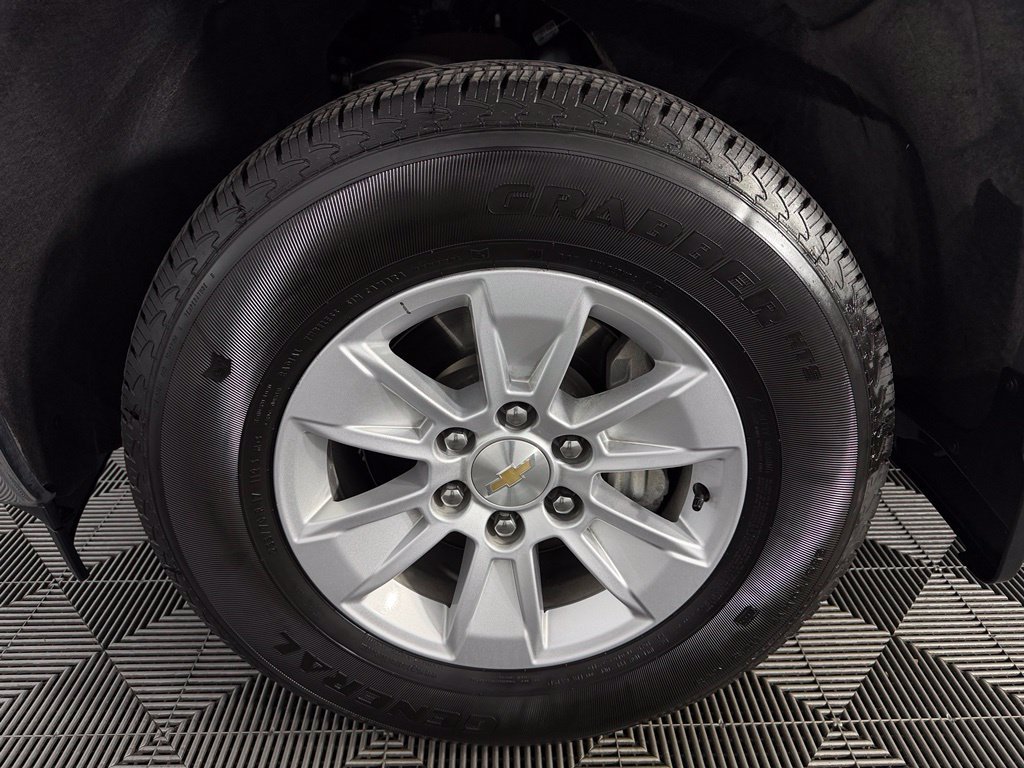Certified Used 2025 Gray Chevrolet LT image 11