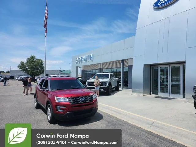 2017 Ford Explorer XLT 4WD's photo