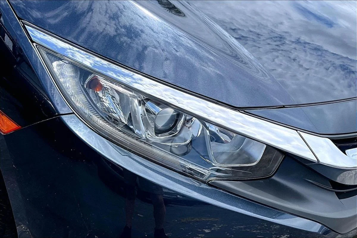 Used 2016 Blue Honda LX image 34