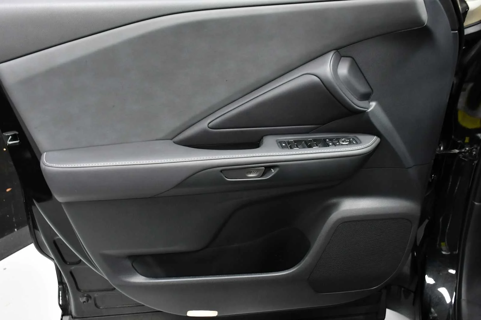 Used 2025 Caviar Lexus Premium image 15