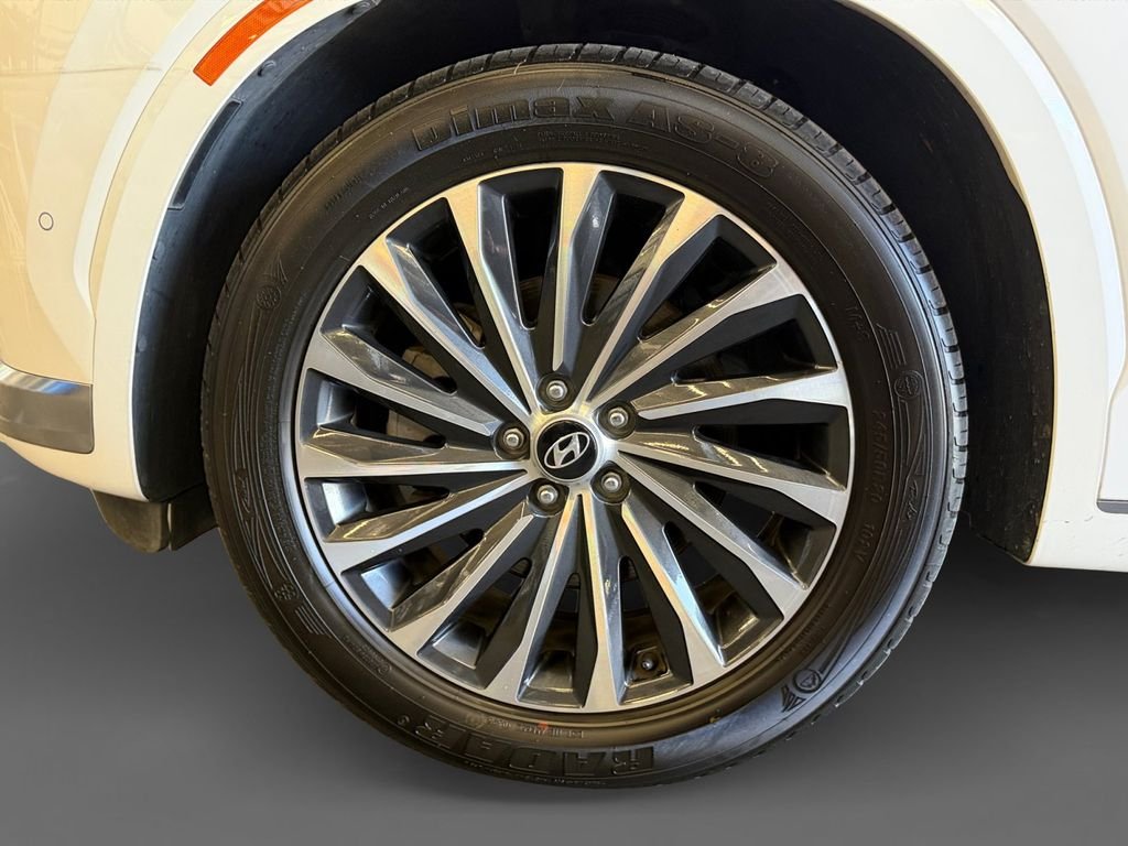 Used 2024 White Hyundai Calligraphy image 15