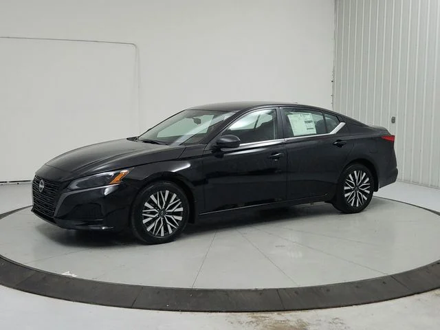 New 2026 Black Nissan 2.5 SV image 3