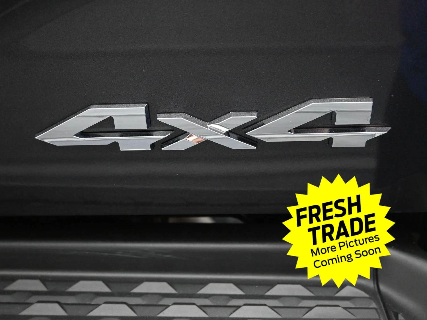 Used 2021 Granite Crystal Metallic Clearcoat Ram Laramie image 16