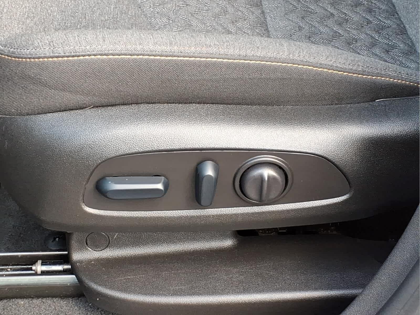 Used 2024 Sterling Gray Metallic Chevrolet LT image 17