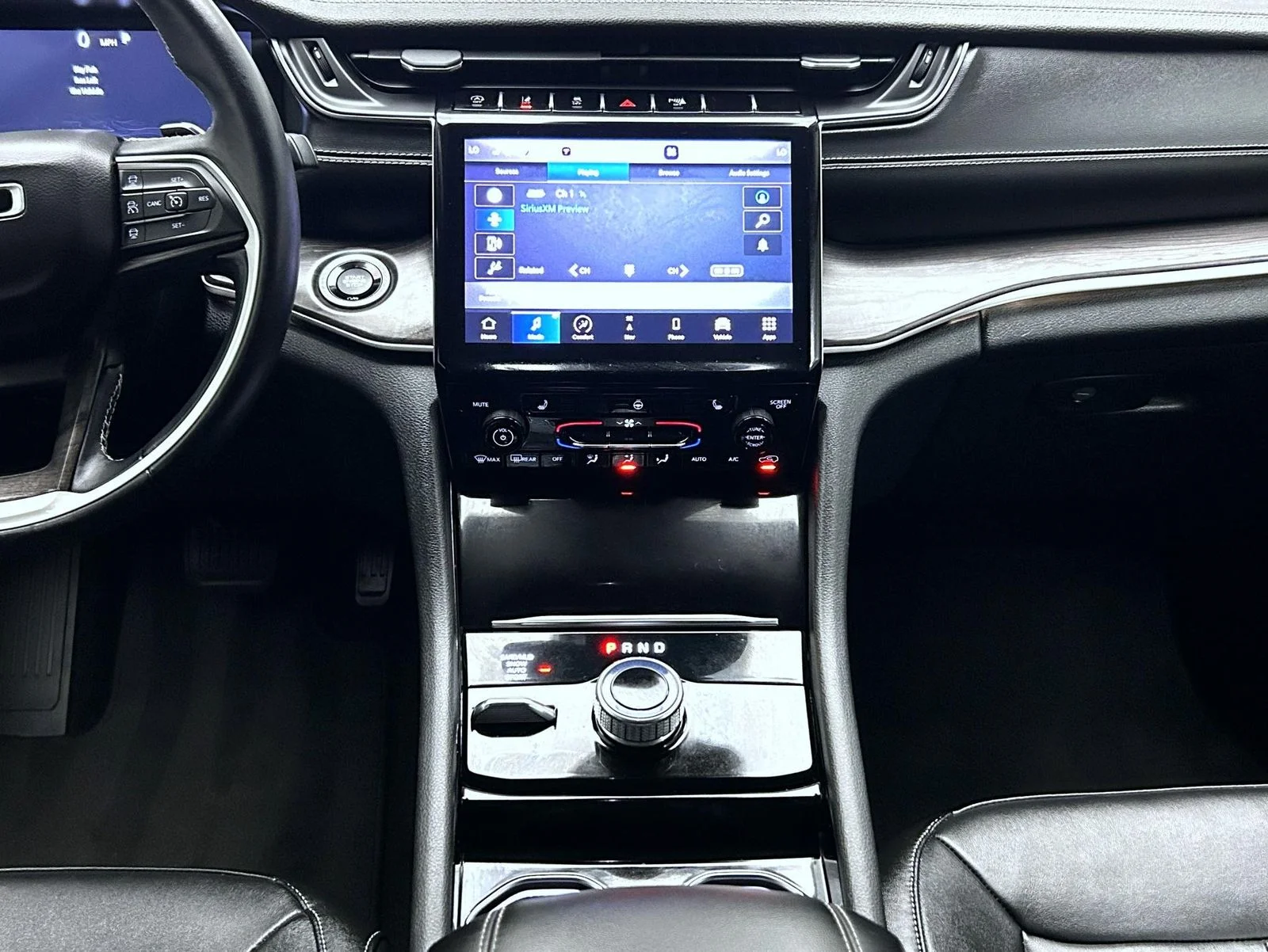 Used 2022 Gray Jeep Limited image 13