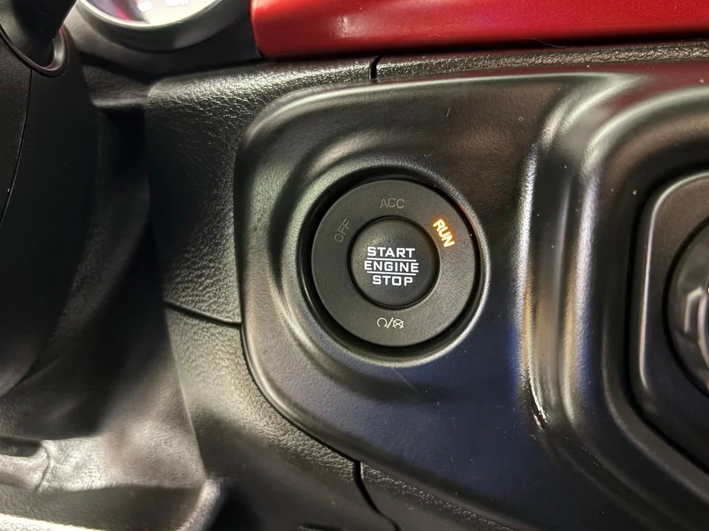 Used 2021 Green Jeep Unlimited Rubicon image 22