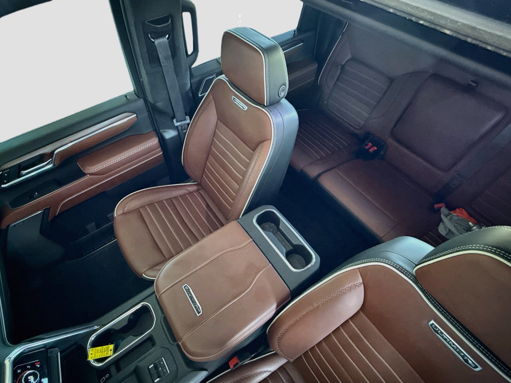 Used 2024 Onyx Black GMC Denali Ultimate image 23