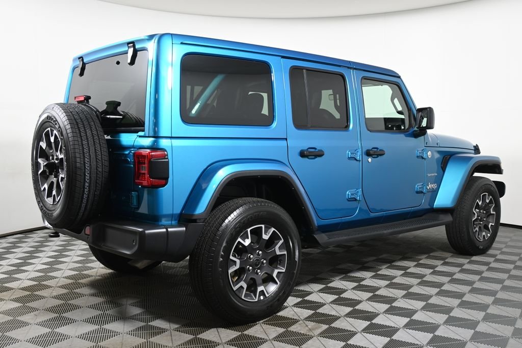 2024 Jeep Wrangler 4-Door Sahara - Photo 7
