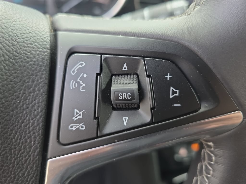 Certified Used 2022 Summit White Buick Preferred image 19