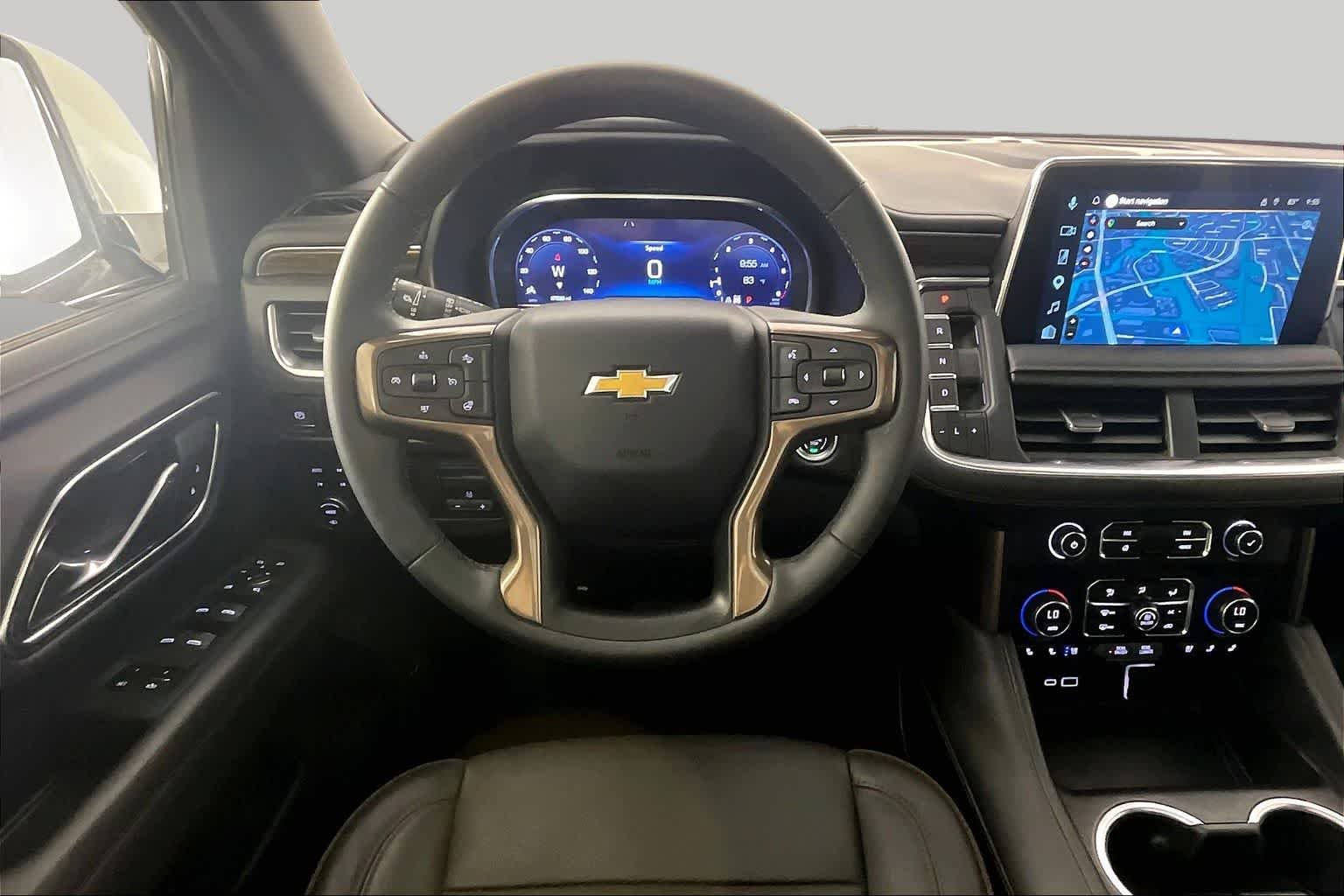 Used 2023 Iridescent Pearl Tricoat Chevrolet High Country image 6